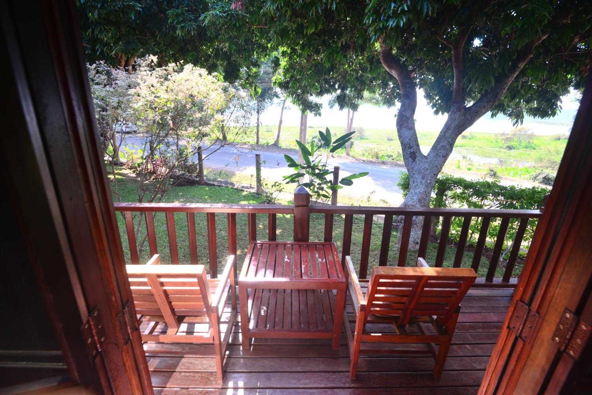 Viang Yonok Hotel, Restaurant, Sports Club Csiangszen Szoba fotó